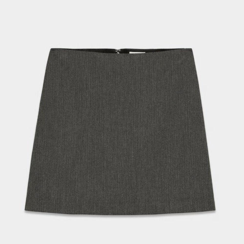 NWT Aritzia Wilfred Mini Skirt
